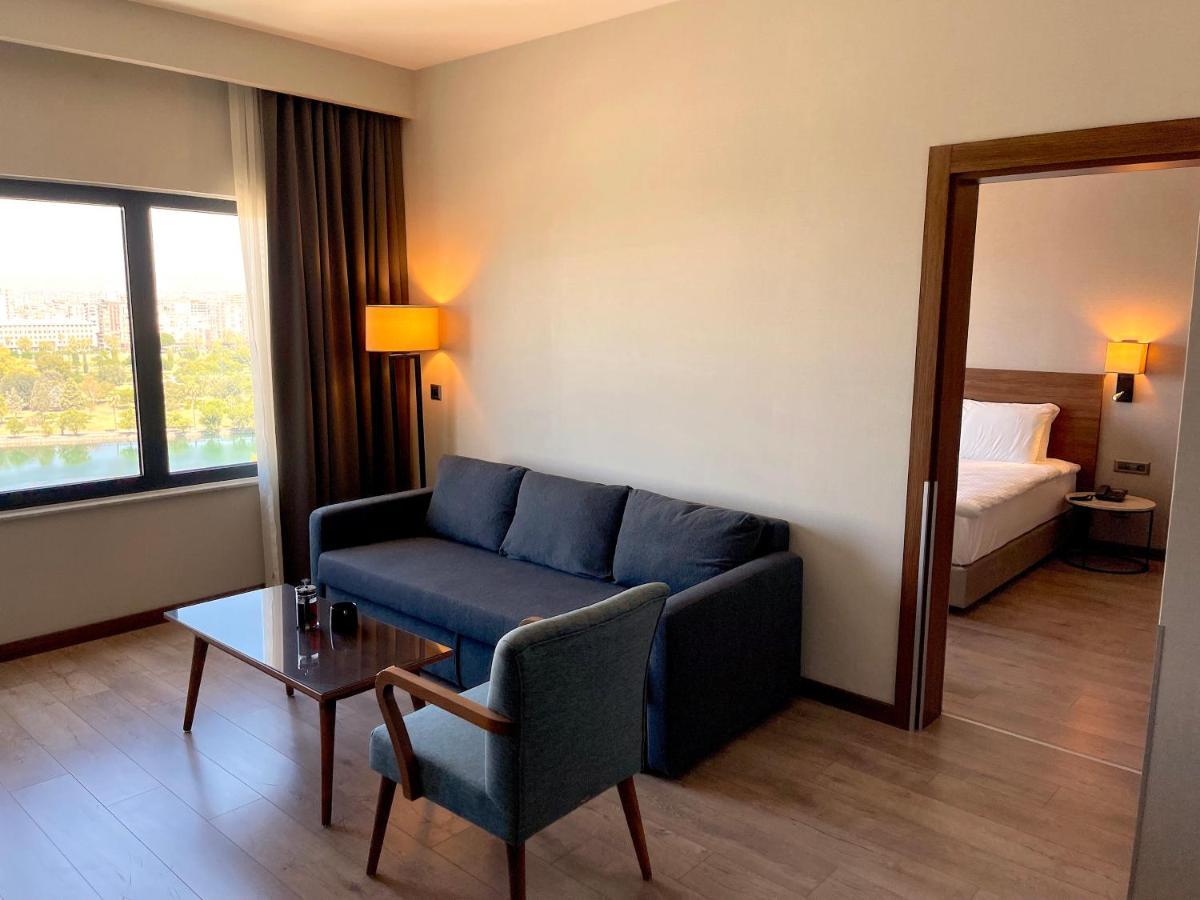 Tuerkmen Riverside Hotel Adana Exteriér fotografie